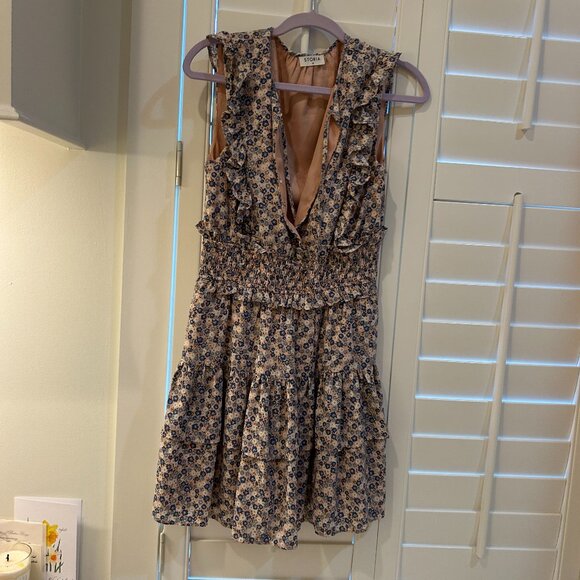 Storia V-neck Mini Dress - Picture 1 of 4